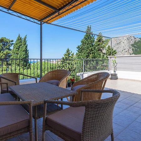 Gorgeous Apartment In Omis With Kitchen Eksteriør bilde