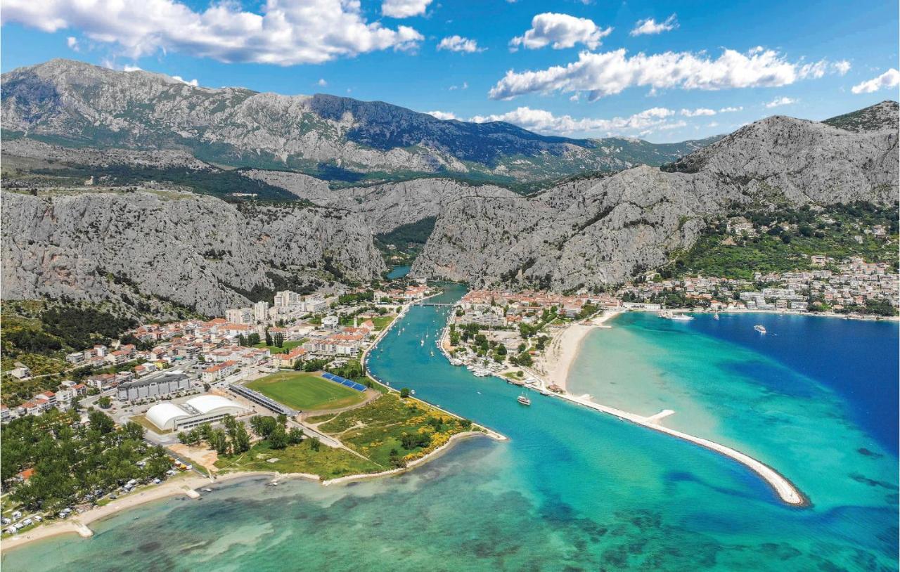 Gorgeous Apartment In Omis With Kitchen Eksteriør bilde